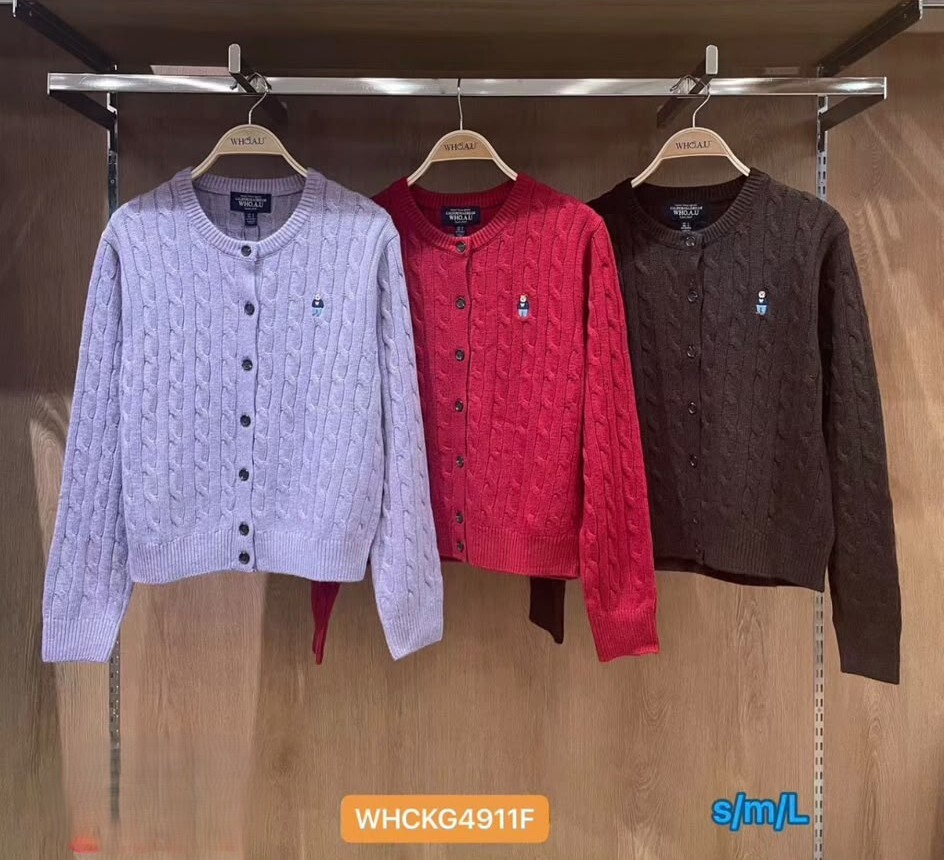 WA14 20%羊毛 S:胸42-46 長21.5 / M:胸44-48 長22.5 / L:胸46-50 長23.5 $299