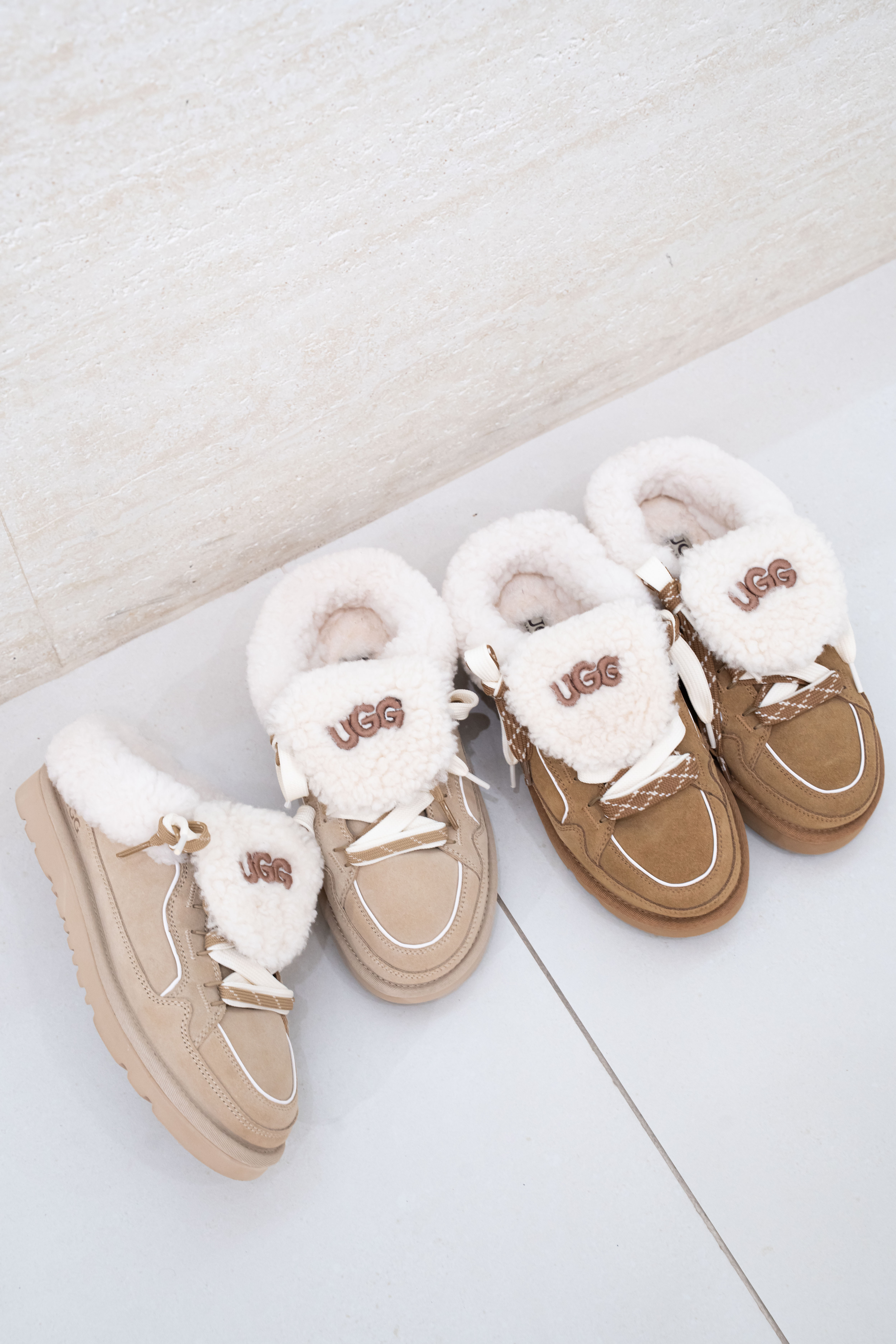 【2色入】UGG Ozlana 2026AW Logo Shearling Sneaker Loafer (Detachable Feature)
