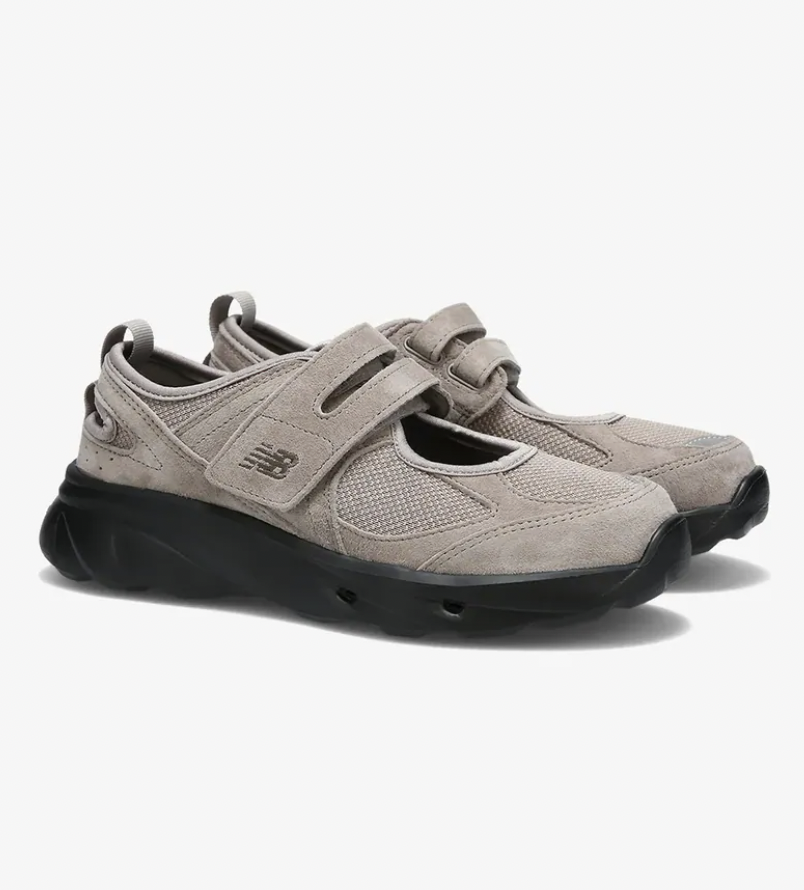 New Balance Breeze Suede- Taupe Black