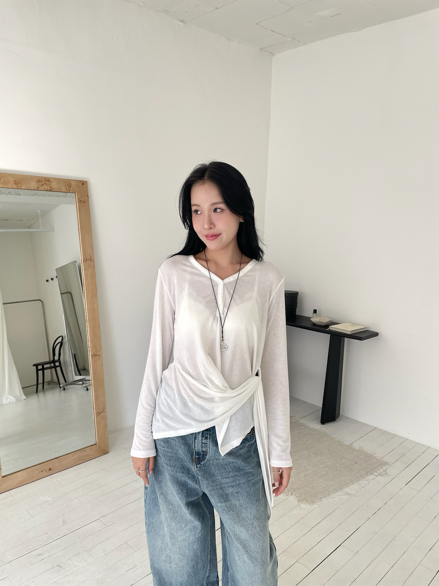 慵懶綁帶開領上衣(白/灰)