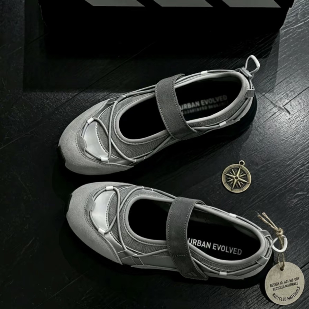【代購】adidas FOS FORMOTION MJ 2.0 未來感運動瑪莉珍鞋 女款 淺灰
