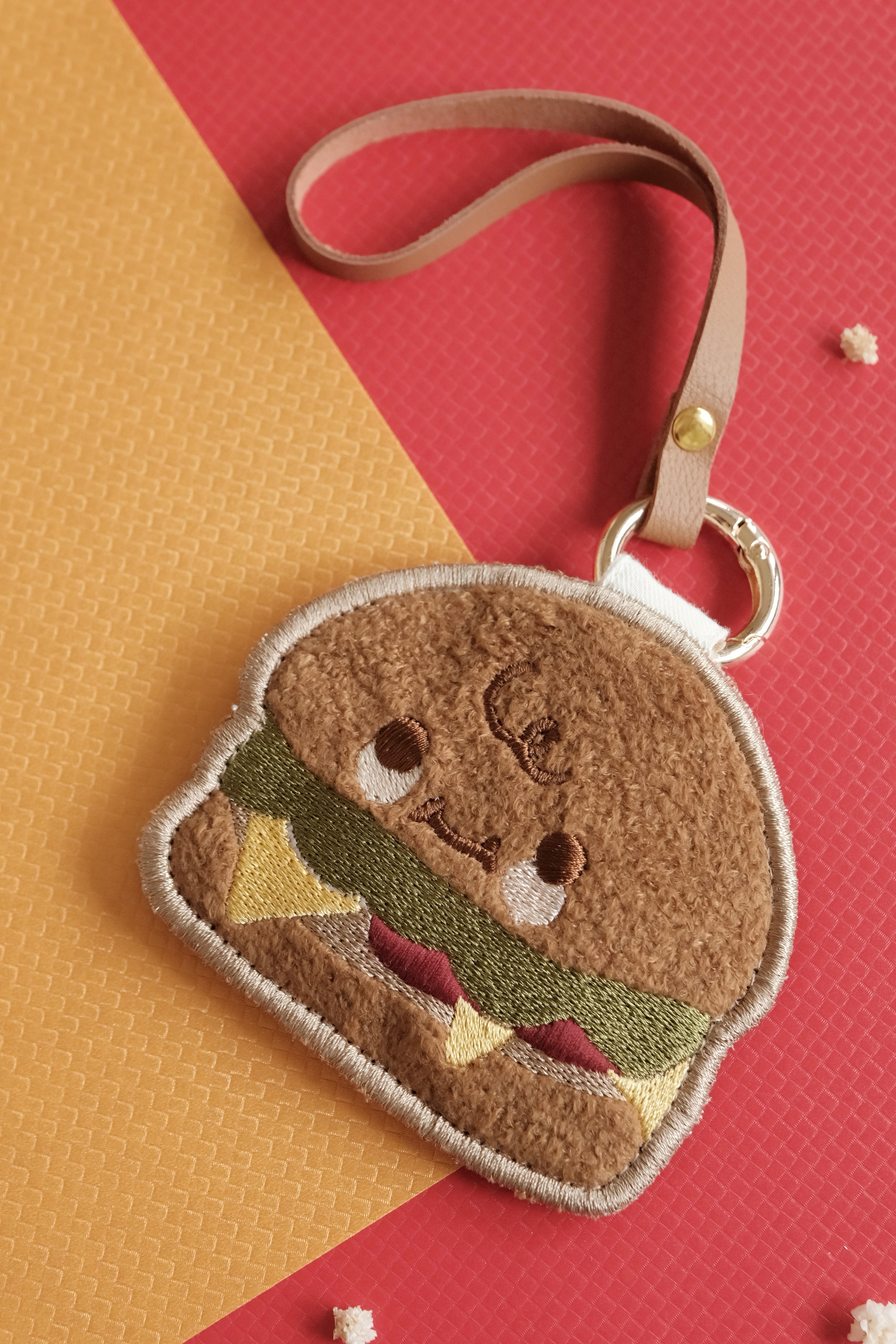Hi Y.P store-刺繡萬用皮飾-獨家設計-漢堡