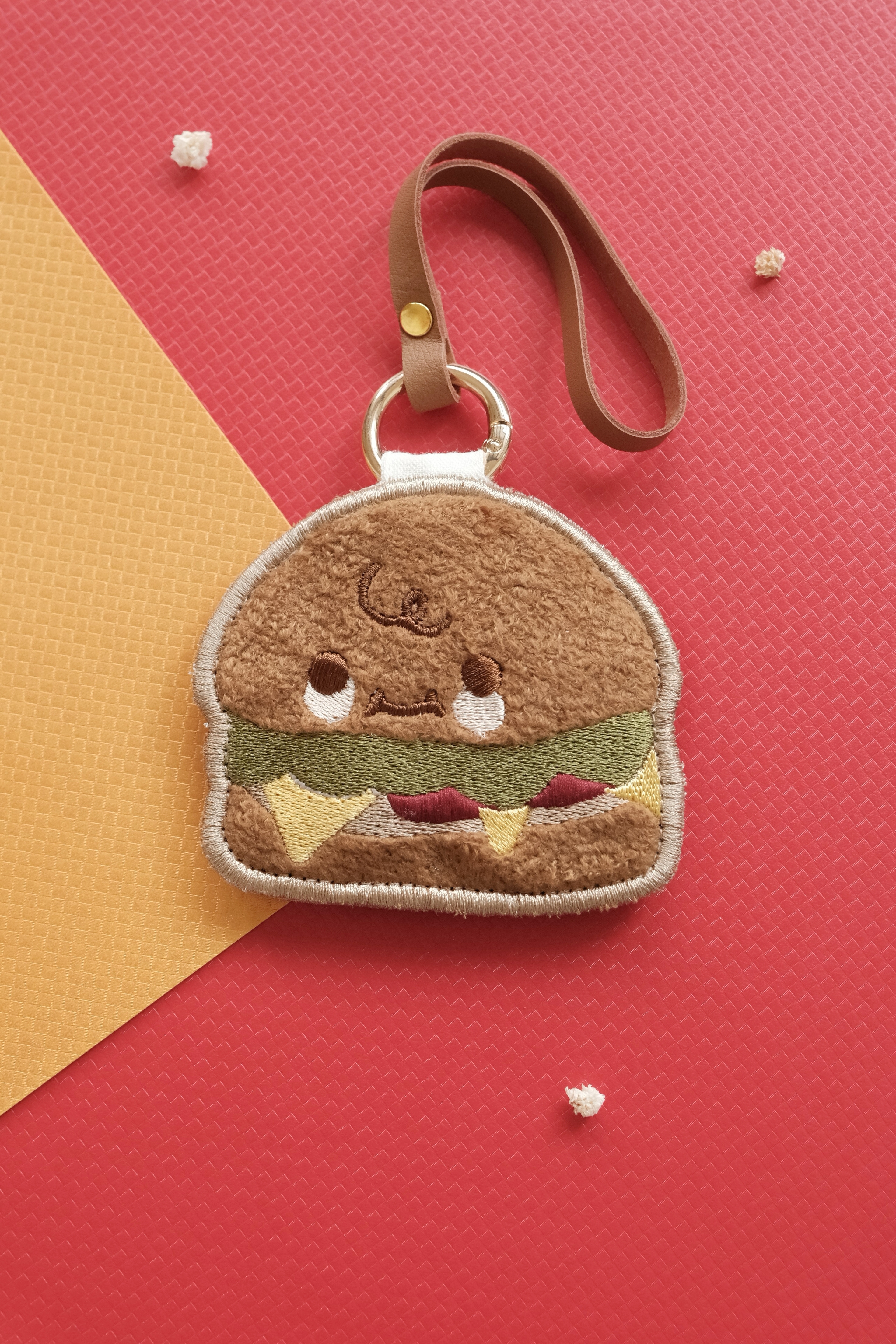 Hi Y.P store-刺繡萬用皮飾-獨家設計-漢堡