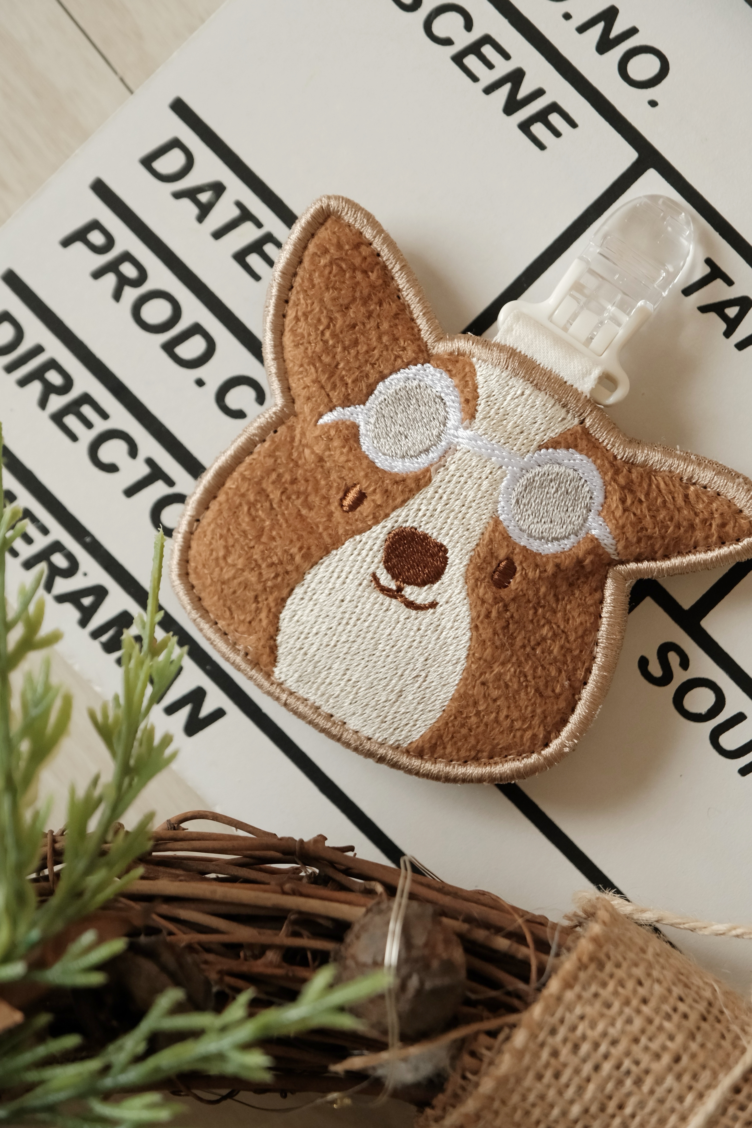 Hi Y.P store-刺繡平安符袋-獨家設計-柯基