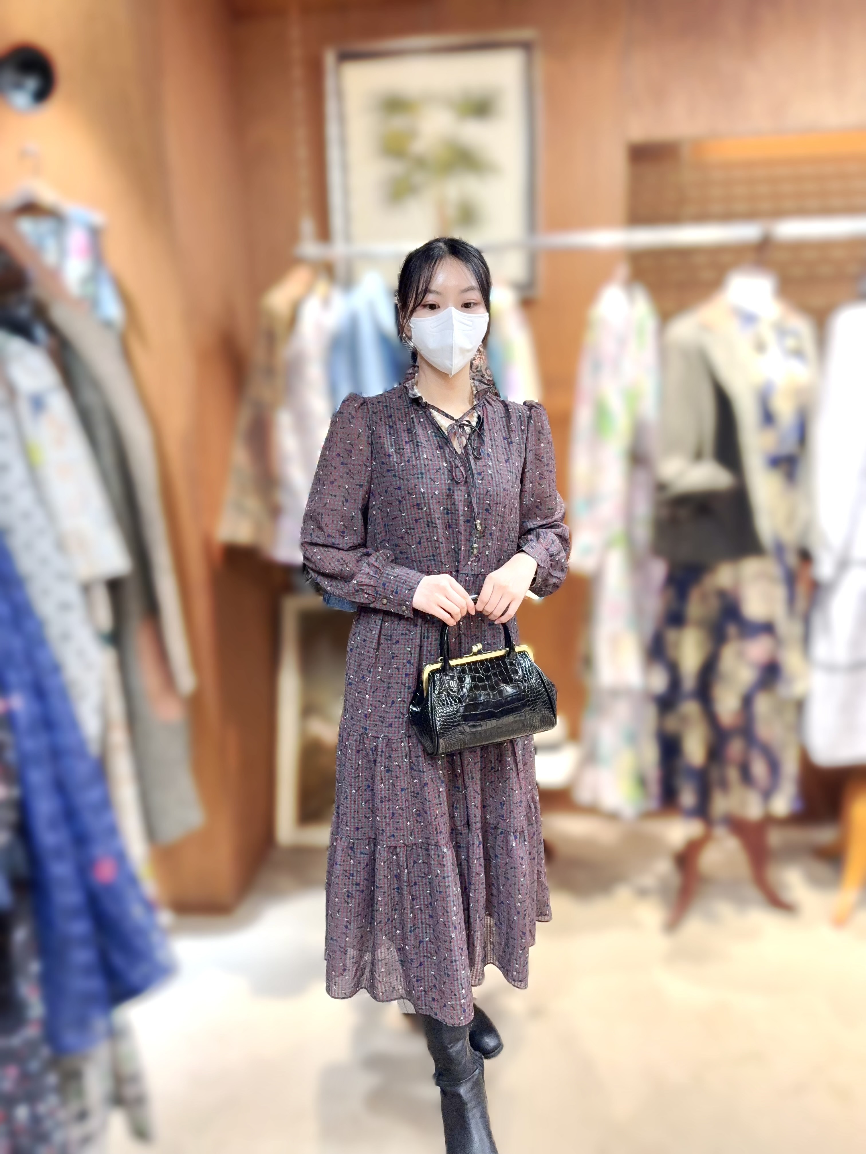 KB164 胸  42  腰42 HIP 52  長47     $889