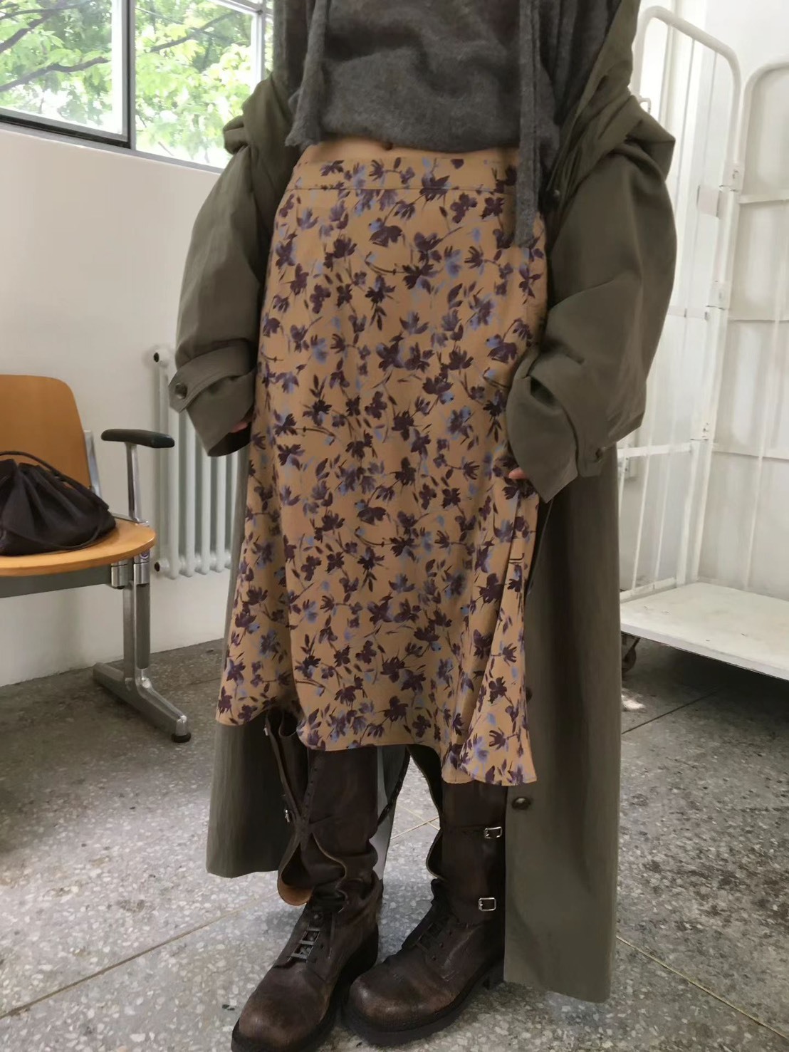 暗花中裙