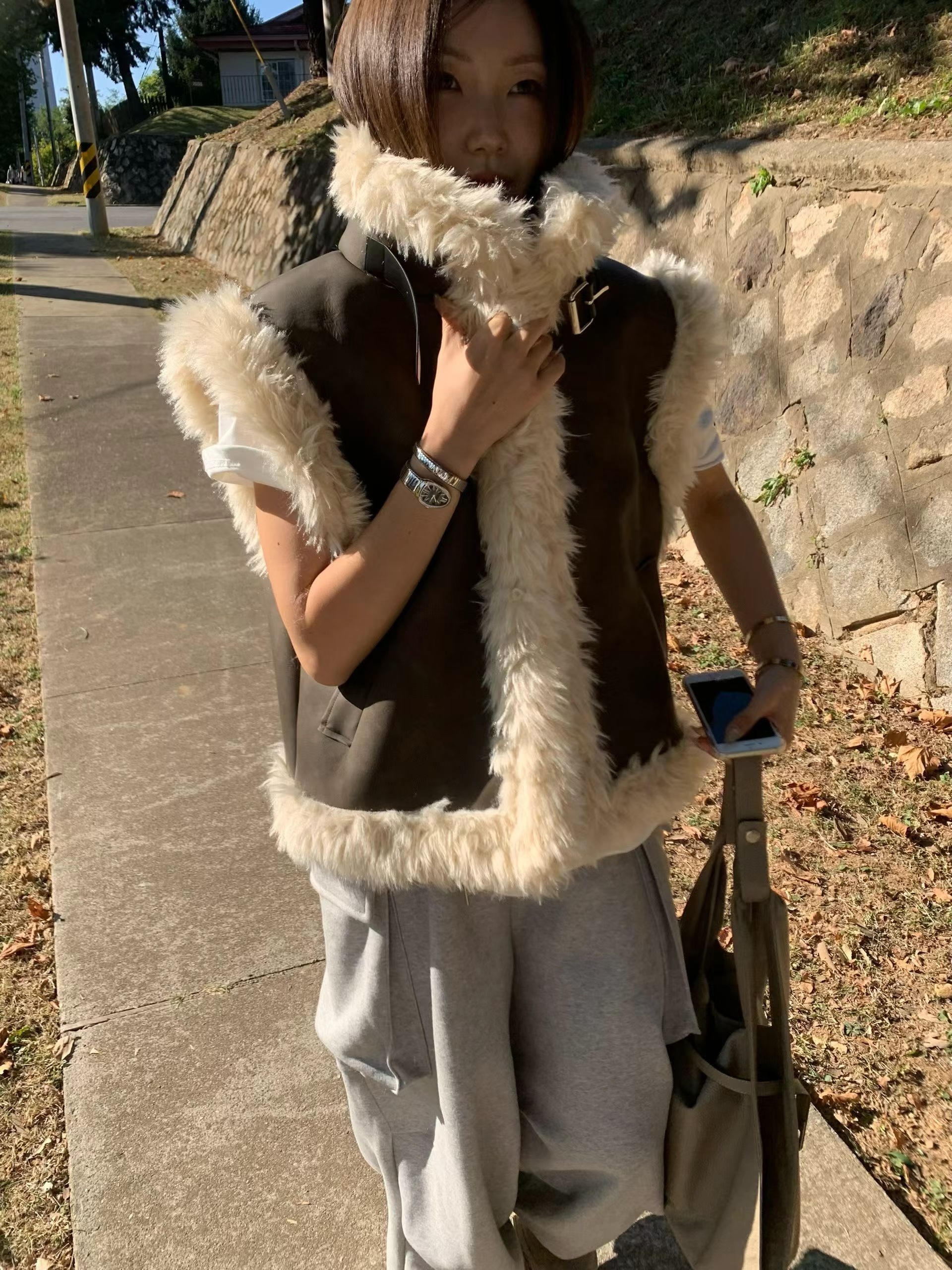 皮毛一體立領馬甲外套