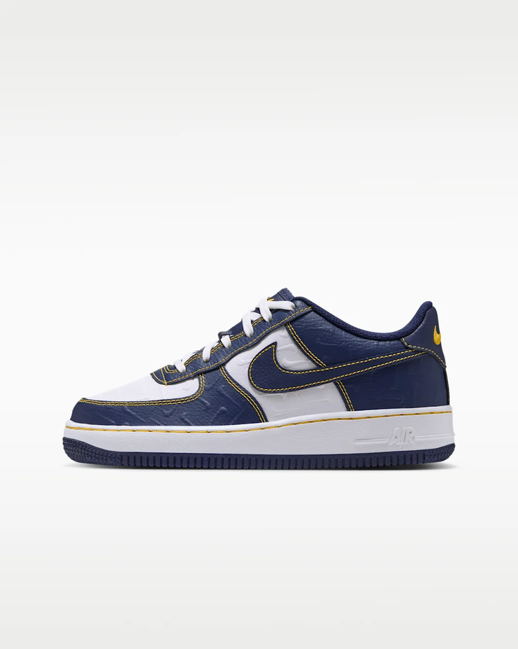 【預訂】 NIKE AIR FORCE 1 LE 深藍白浮雕剔-GS