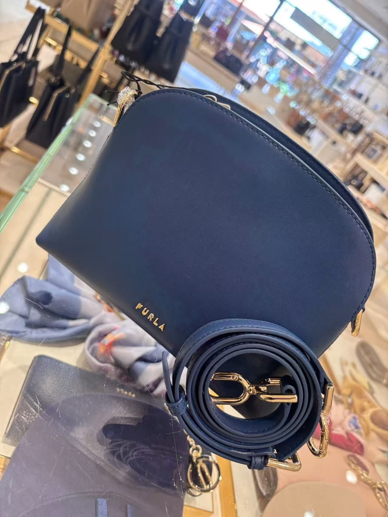 【預購】Furla N101208 Zelda 斜挎包