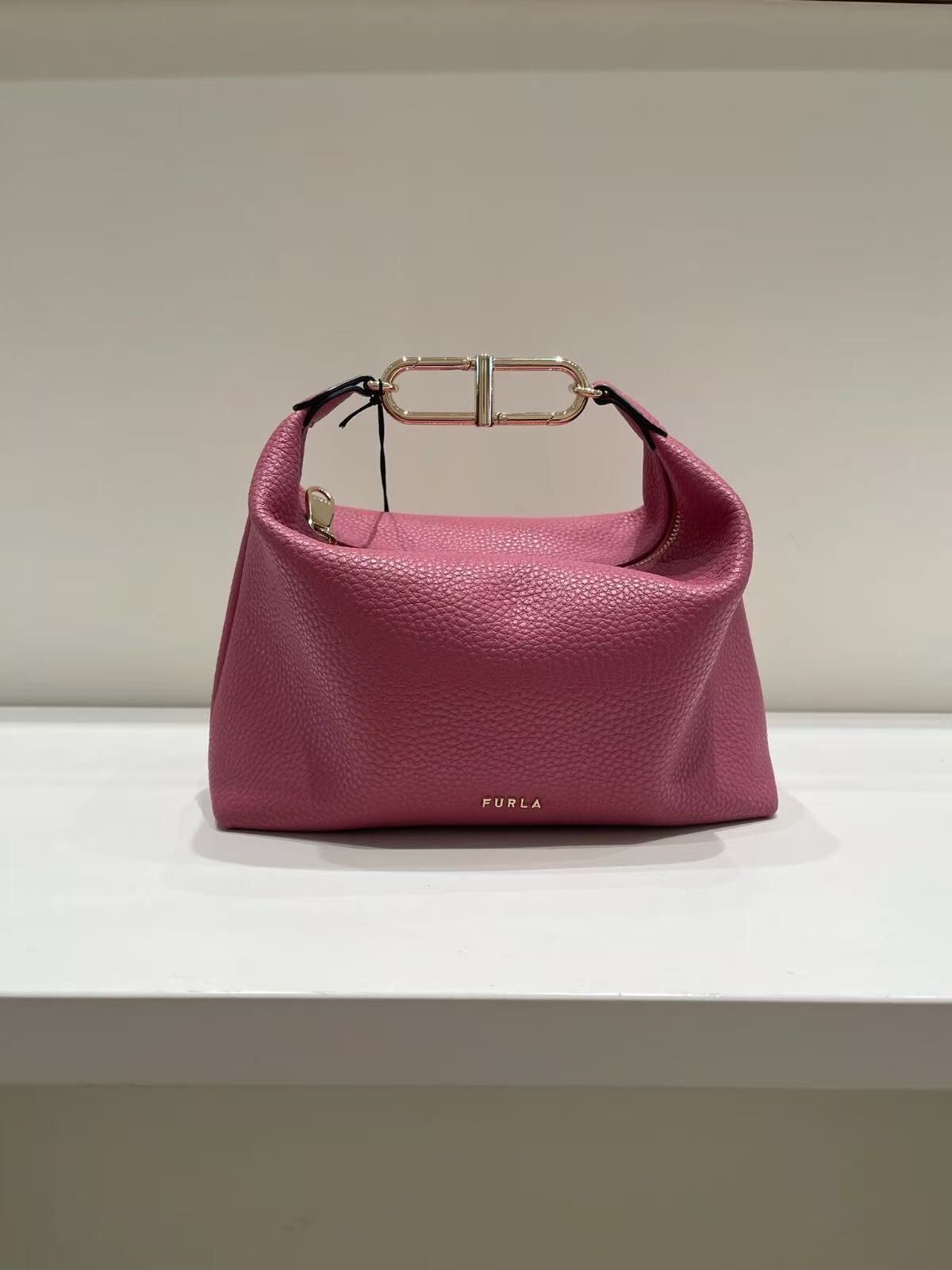 【預購】Furla N101216 Teia 大號斜挎包