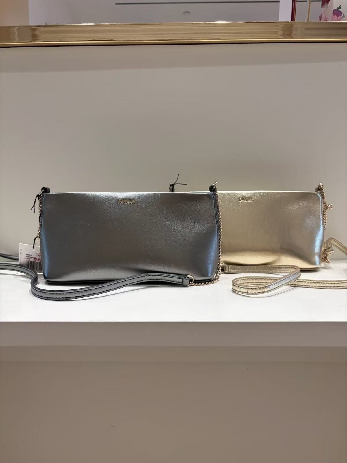 【預購】Furla N101220 經典斜挎包