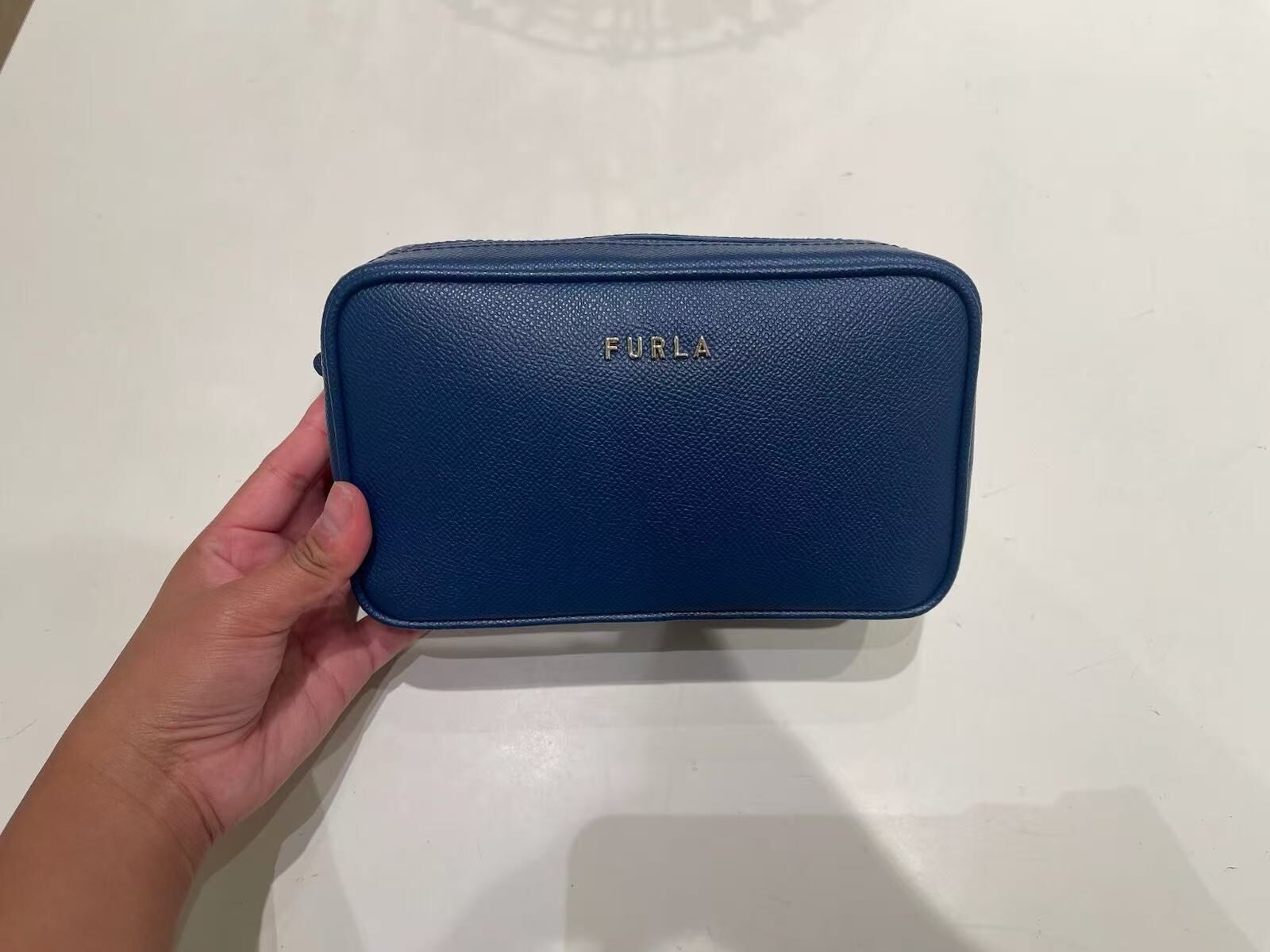 【預購】Furla N101221 經典相機包