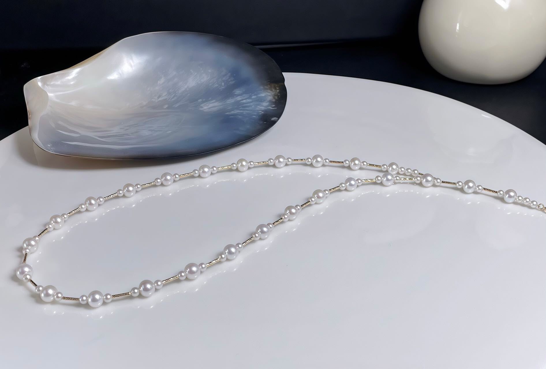 18k Yellow Gold Pearl Necklace