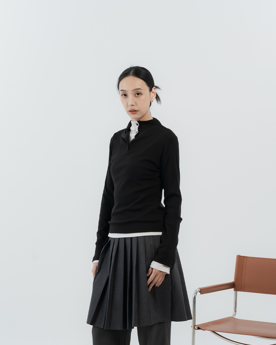 Black Fitted High-Neck Top with Partial Button Placket【01200090】in stock+pre-order