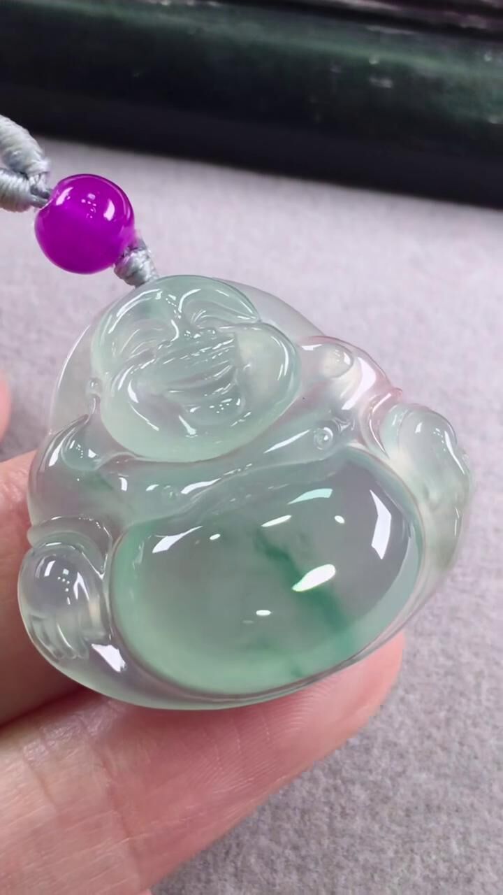 105333 翡翠冰種飄花佛公