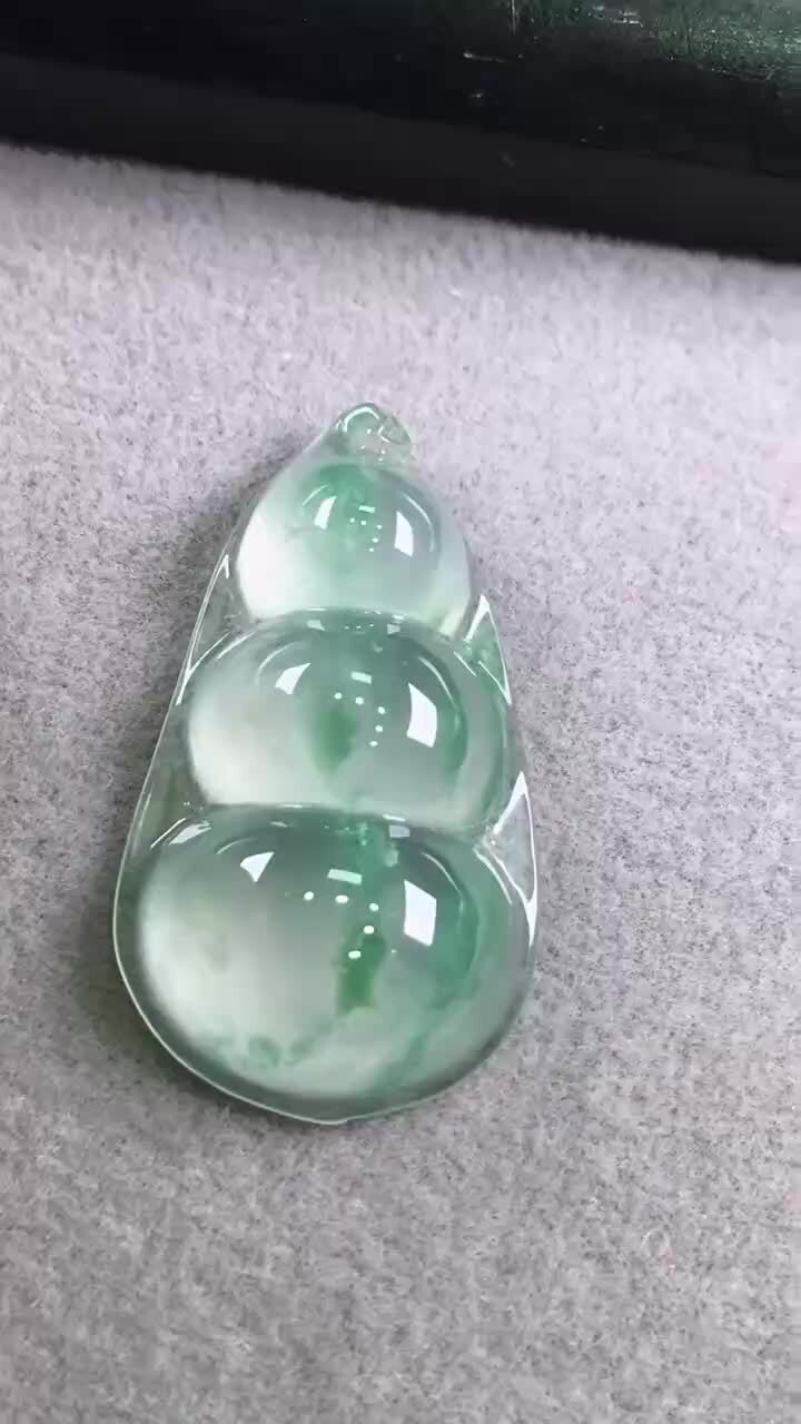 翡翠玻璃種飄花福豆,天然翡翠A玉, 緬甸玉, Jade, Jadeite