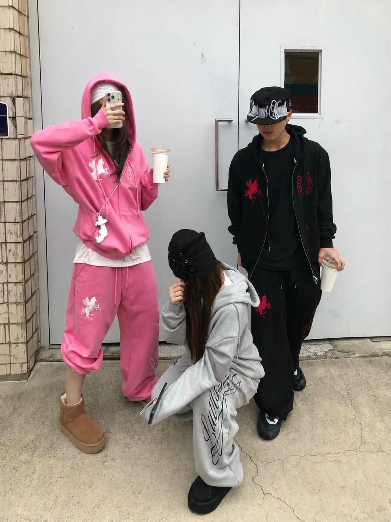 【預購】韓國 LUVISTRUE 金志垣實著 獨角獸 El Unicorn Hood Zip Up 刺繡 連帽 拉鍊 外套 長褲 套裝 IVE Liz同款