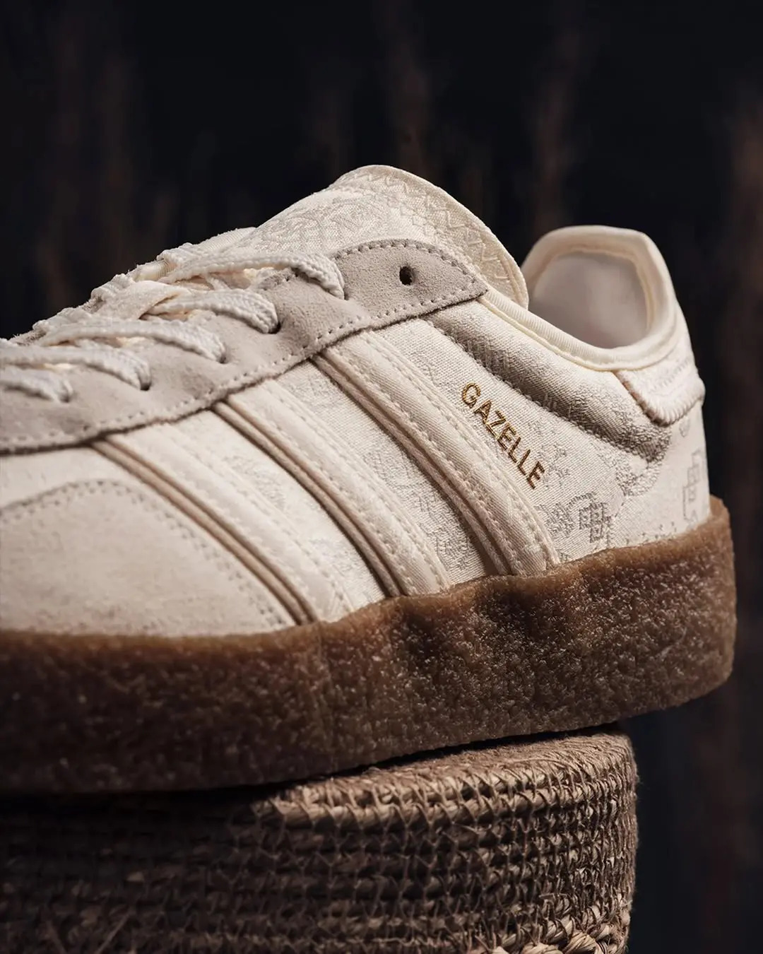 (預訂) CLOT x Adidas Gazelle - Crepe Sole Pack White