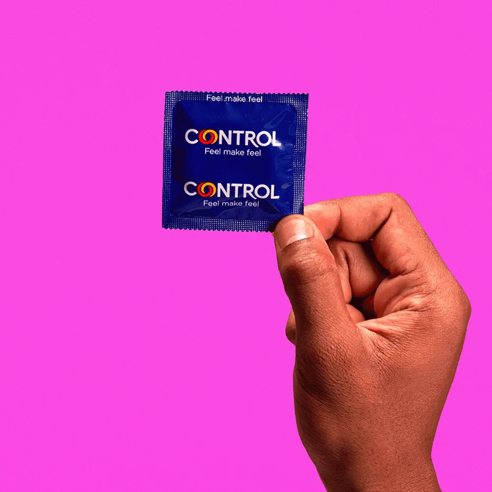 Control - Xtra Dots 凸點 53mm 12片裝 乳膠安全套