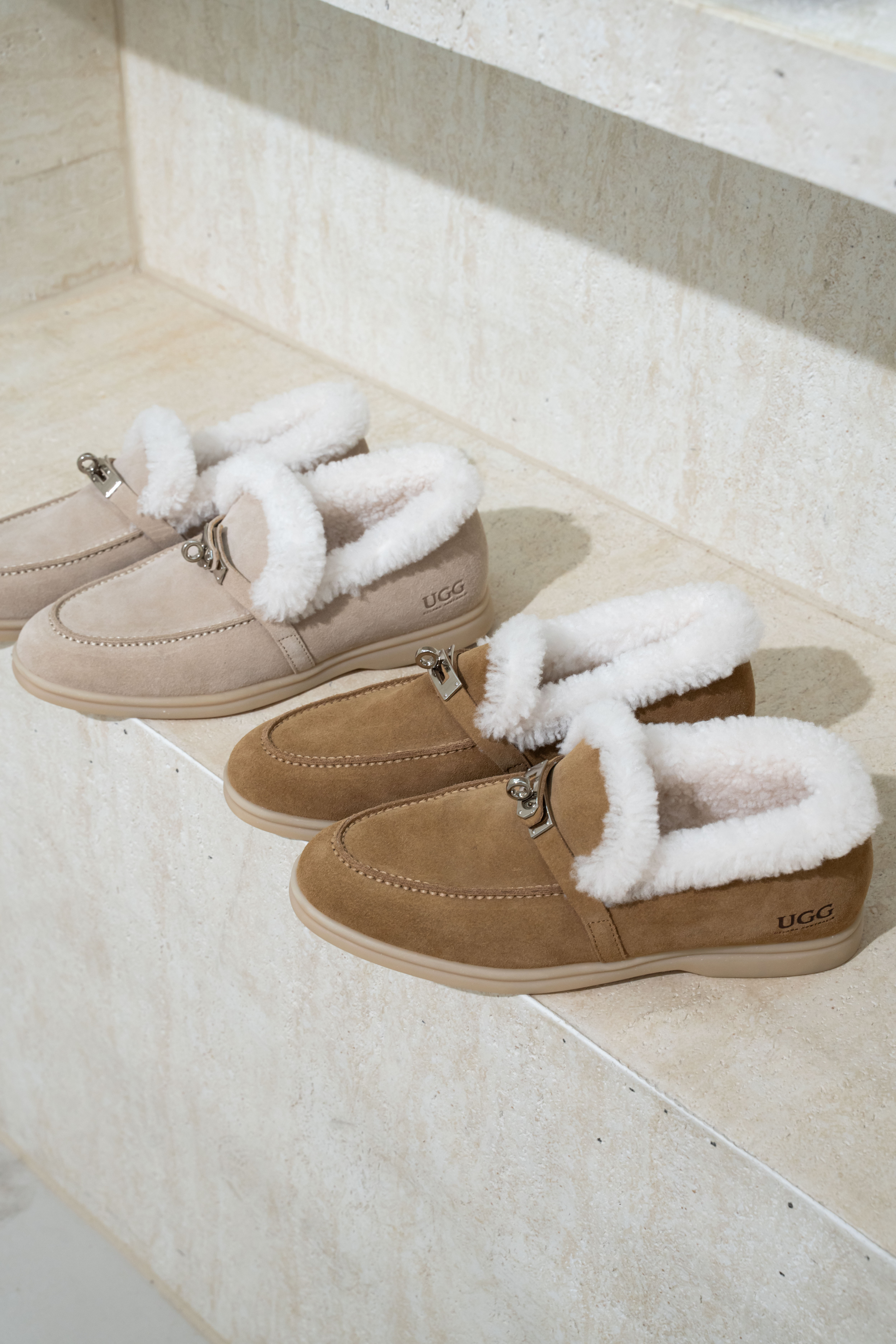 【2色入】UGG Ozlana 2026AW Elysee Shearling Loafers