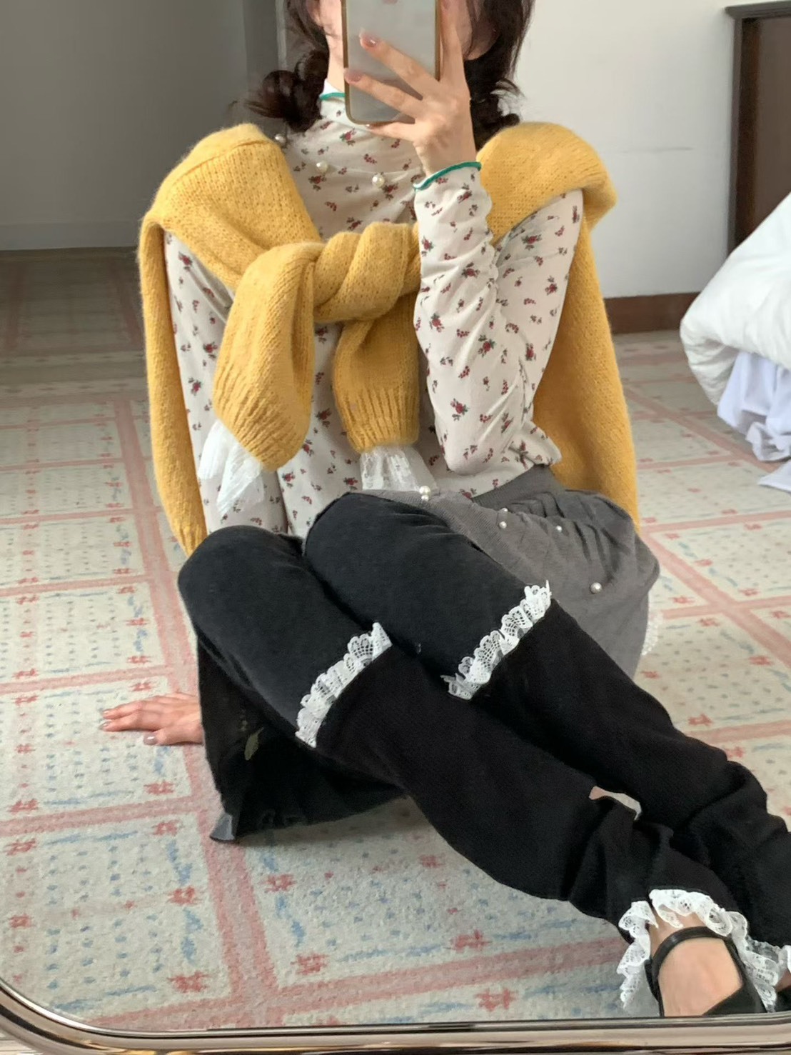 雙拼色蕾絲內搭長褲