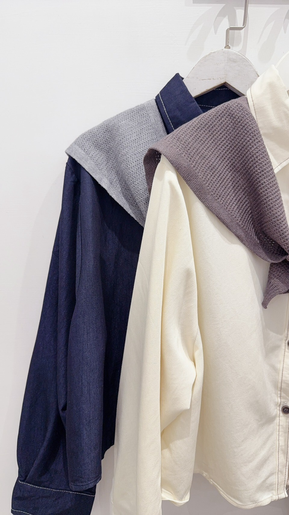 contrasting cuffs and shawl shirt
