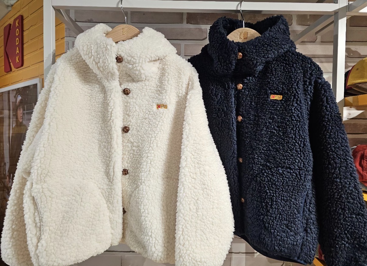 【韓國限時連線🇰🇷 10/19 晚上12點準時收單！！】Kodak Hooded Sherpa Fleece Jacket 柯達 女款 羊羔絨 連帽 扣式外套 K6422LFJ94