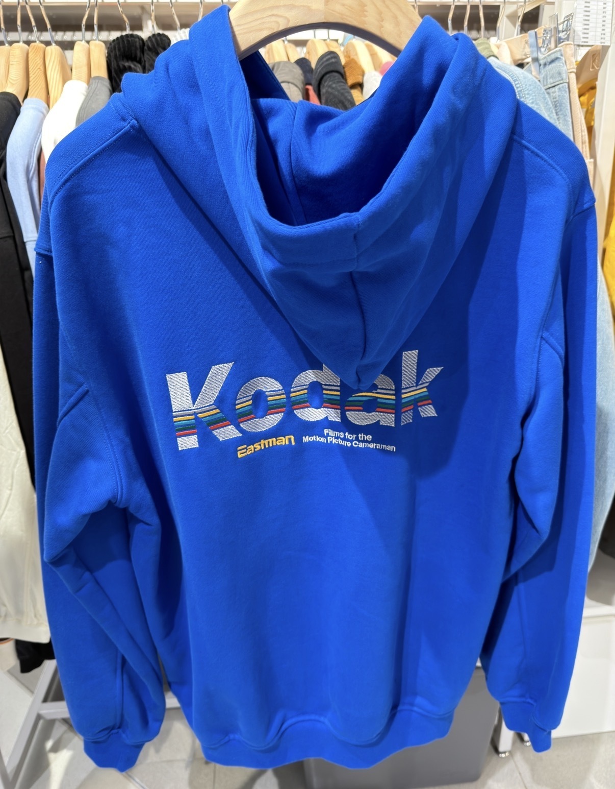 【韓國限時連線🇰🇷 10/19 晚上12點準時收單！！】Kodak Kodak Rainbow Hoodie 柯達 彩虹 Logo 帽tee K6323LHDP1