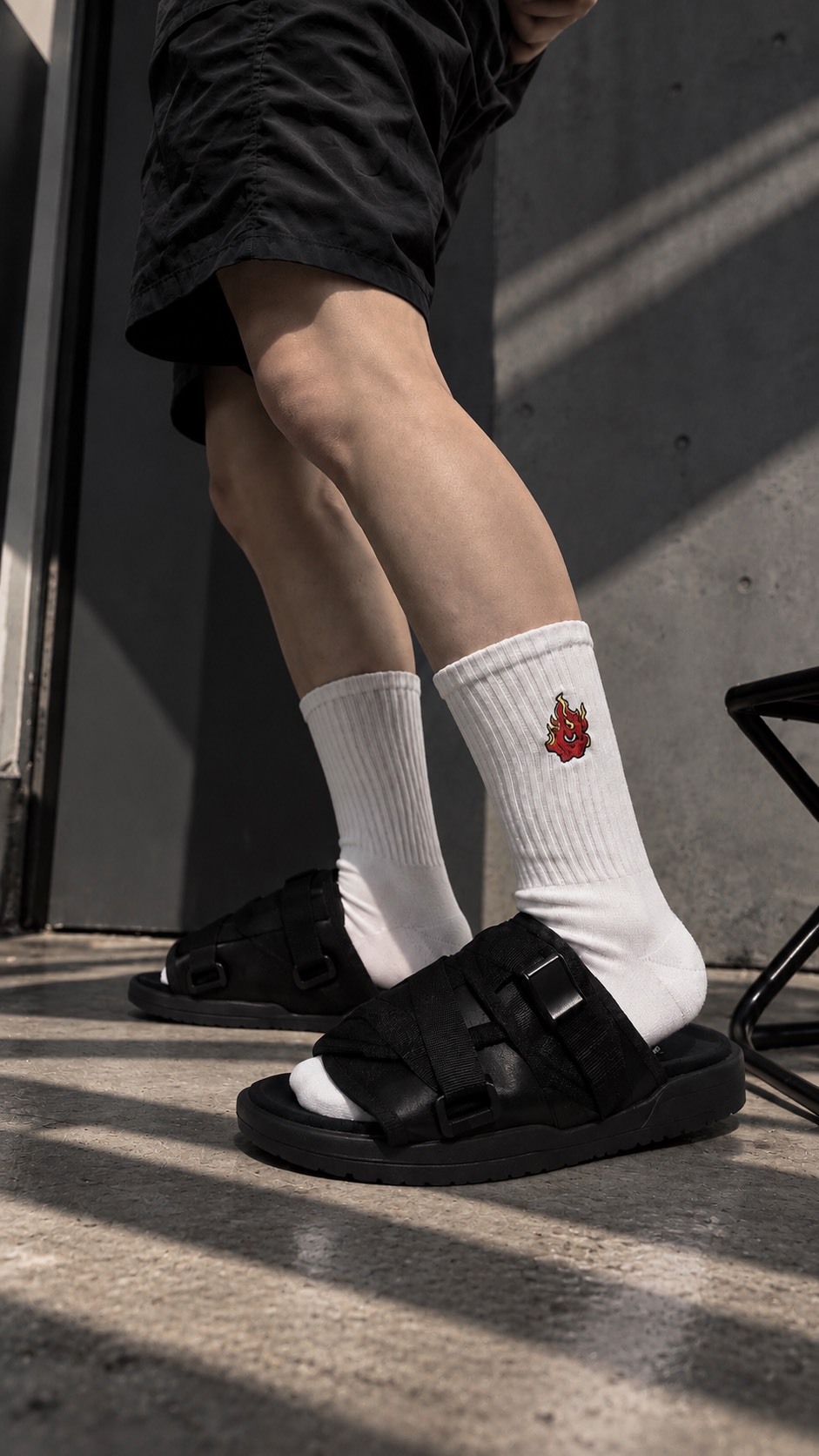 Grumpy Fire Spirit | Japanese-Style Embroidered Half-Terry Crew Socks【SCSXU20】