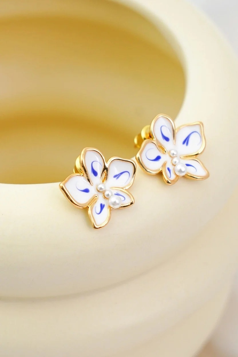 EP Flora Celestial Bloom Earrings — Pearl (FE003-1)