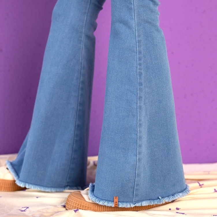（預購）NIXNUT 下襬抽鬚喇叭牛仔褲 DENIM FLARED - JEANS
