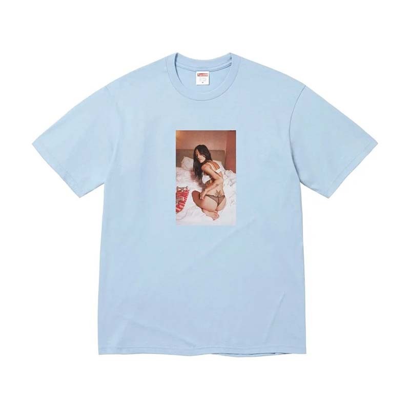 Supreme Larry Clark Neighbor Tee 人像 短袖上衣 粉藍色 FW26T53-PE [台灣現貨]