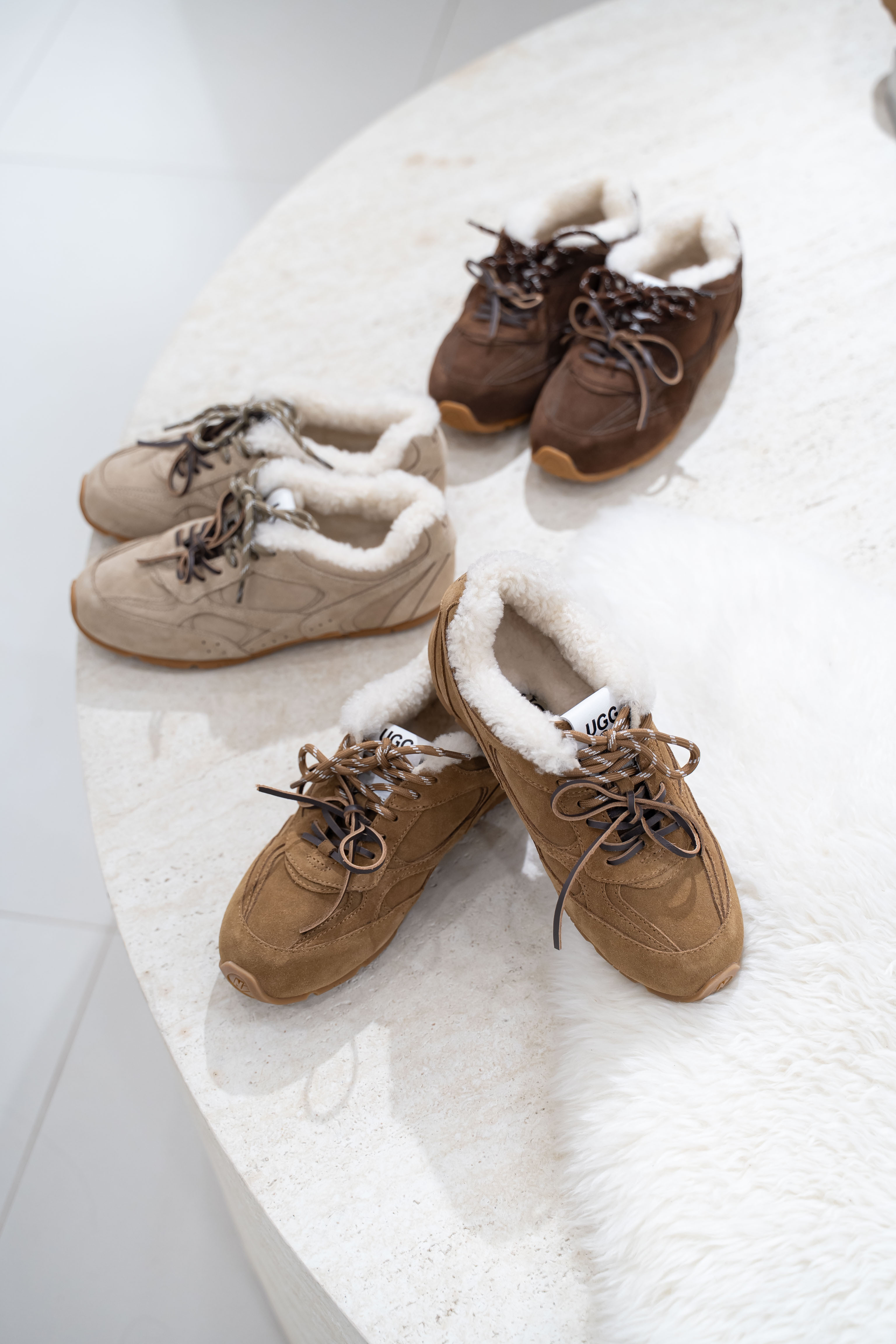 【3色入】UGG Ozlana 2026AW Berlin Trainer Sneaker