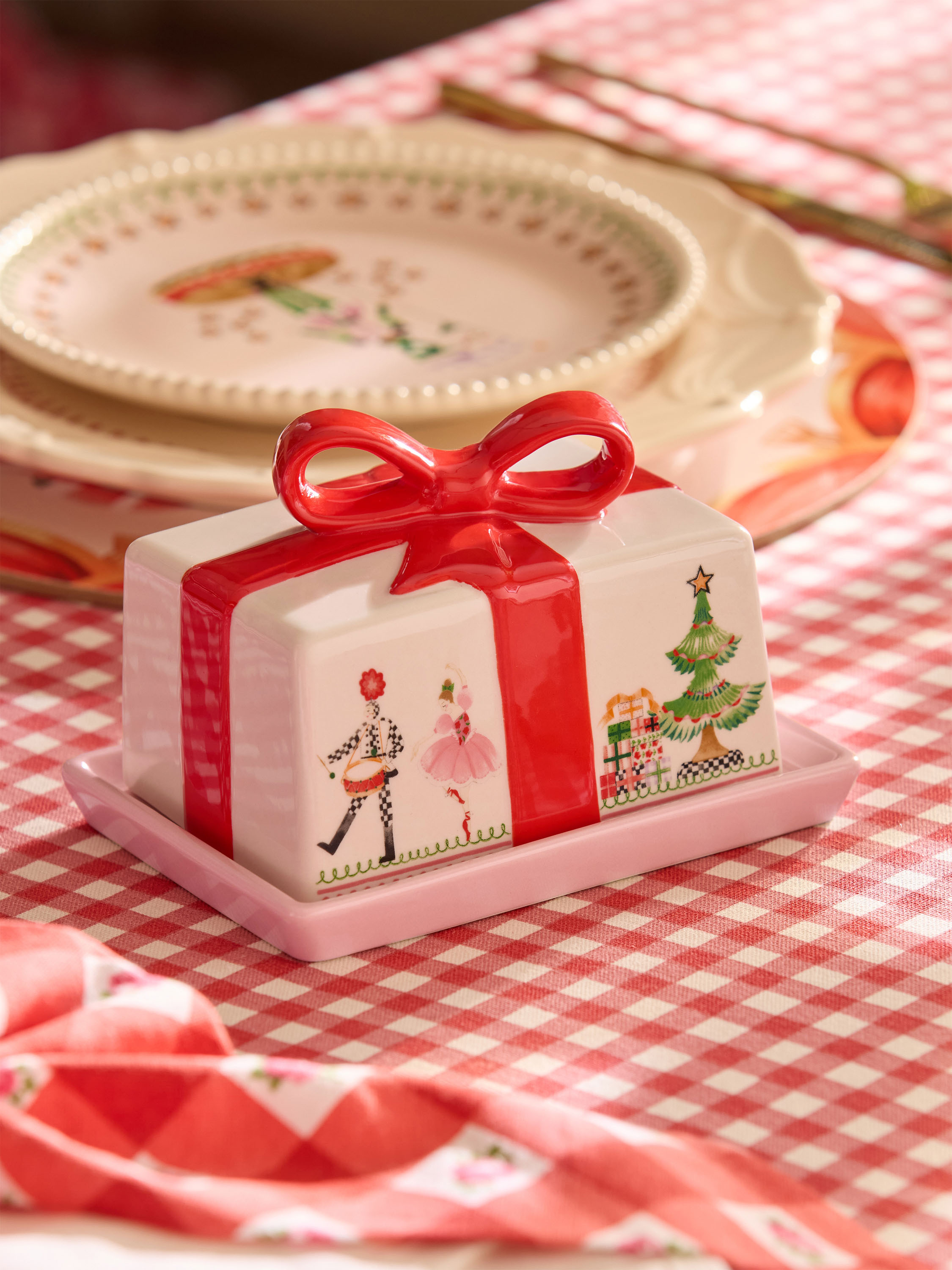 Nutcracker Theatre 附蓋奶油盤