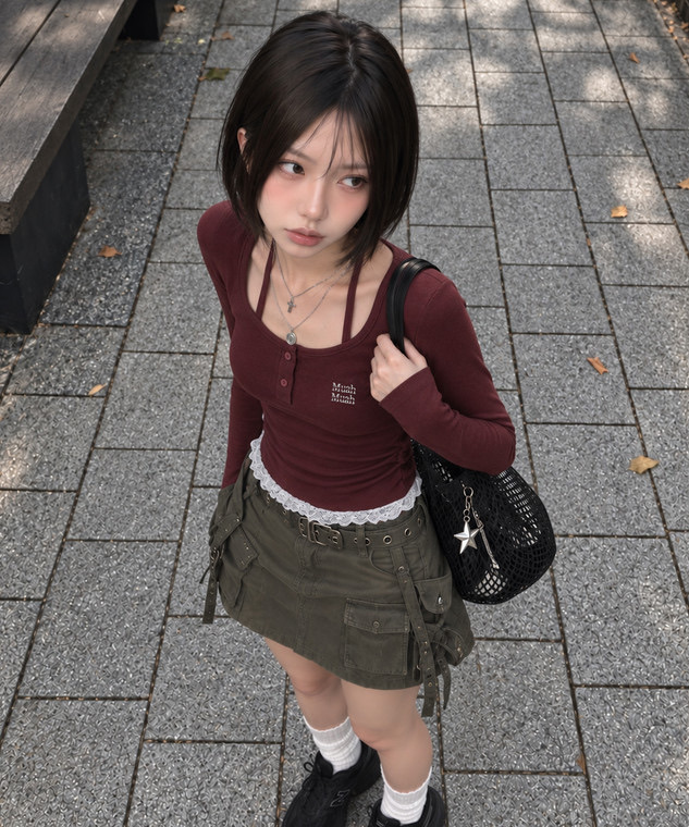 【18 OCT截單！限時優惠預訂】韓國MUAH MUAH LACE CONTRAST HALTERNECK T-SHIRT（7色）