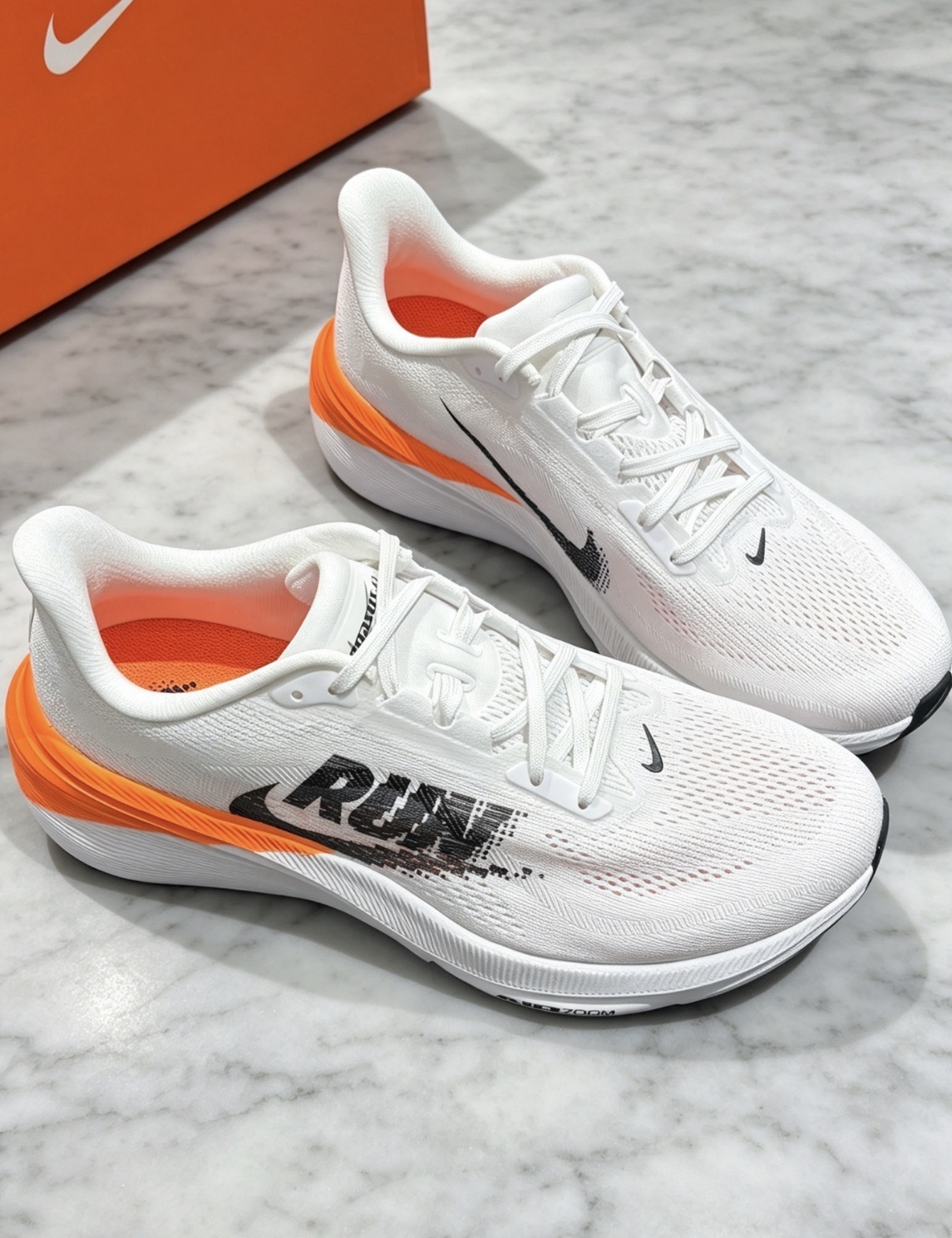 男鞋 NIKE AIR ZOOM PEGASUS 42 白橘黑 小飛馬 倒鉤 緩震 回彈 透氣 氣墊 慢跑 運動鞋【IZ6178-101】