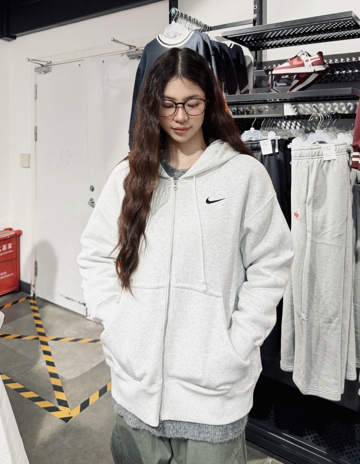 女款 NIKE STDO FLC MW STD FZ HDY 淺灰色 內刷毛 雙拉鍊 連帽 休閒 運動 外套【IM8505-051】NKTF
