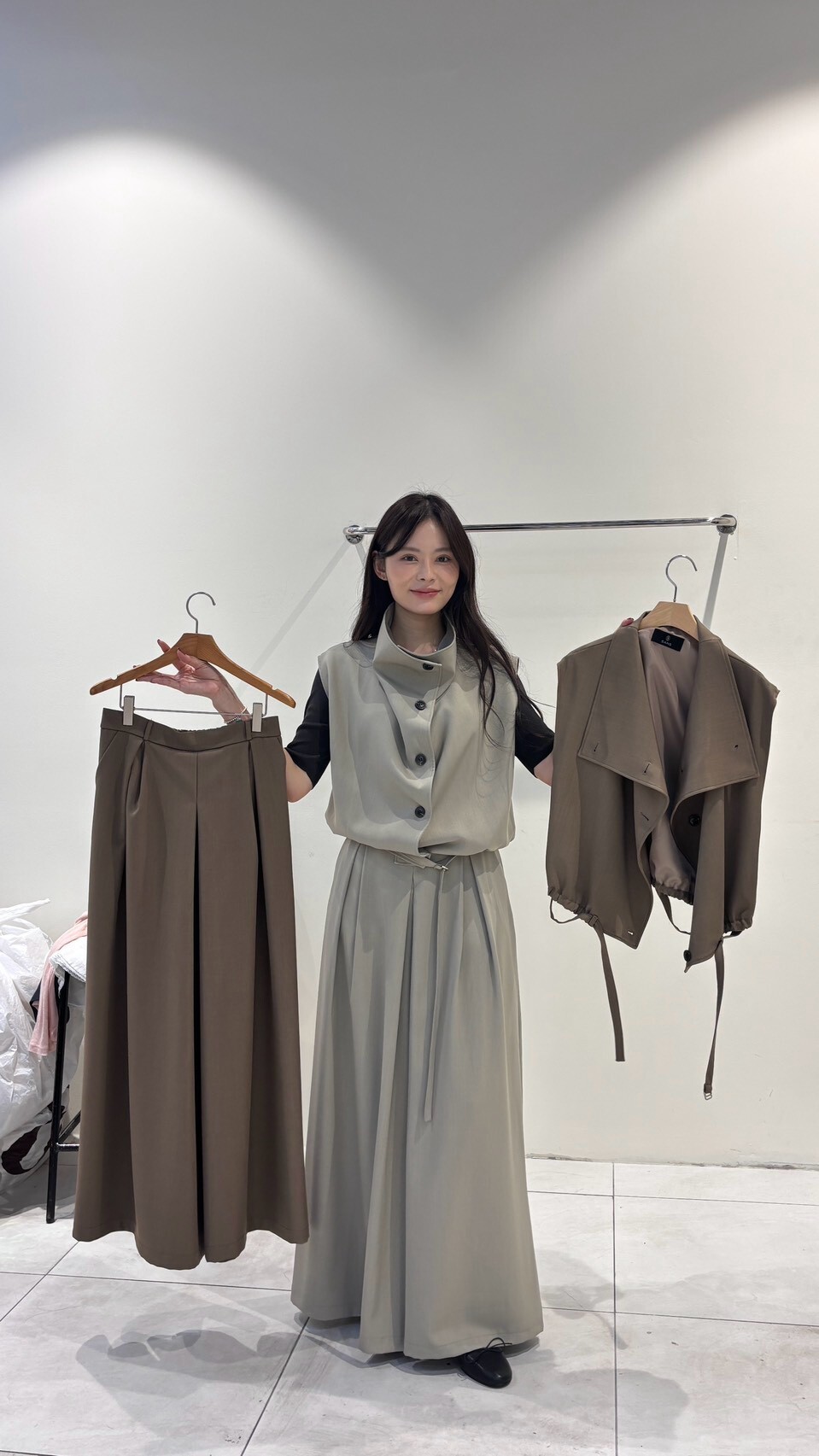 SA7268 寬鬆剪裁前打折寬褲裙
