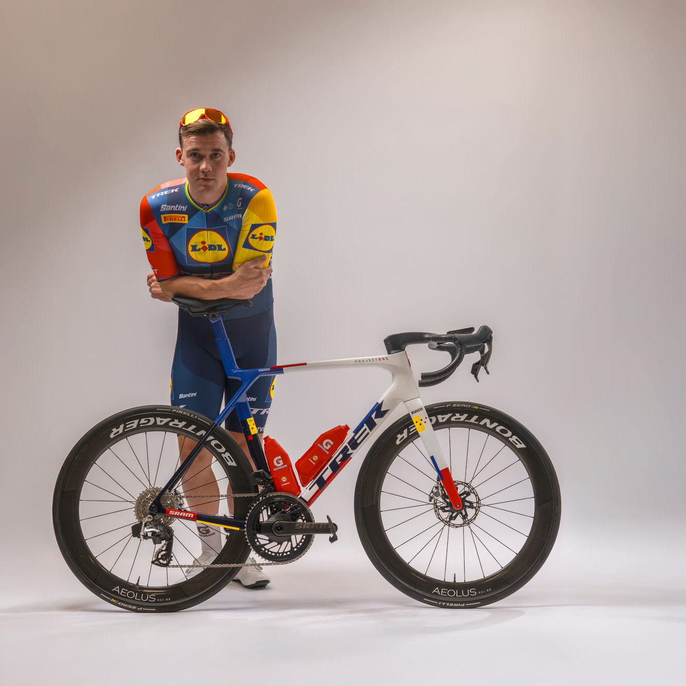 Trek Madone SLR 7 Gen 8 Road Bike Lidl-Trek Team Replica