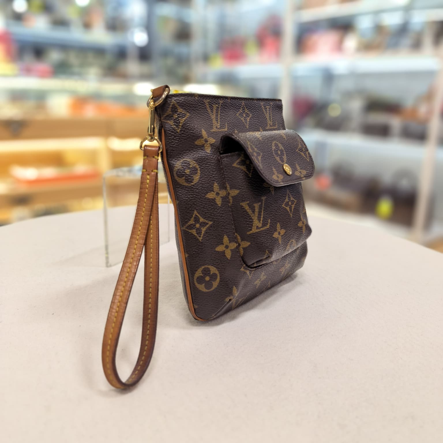 90%NEW USED LV手拿包/腕帶包/豆腐包, Monogram Particion, 啡色帆布老花,  #香榭站正品