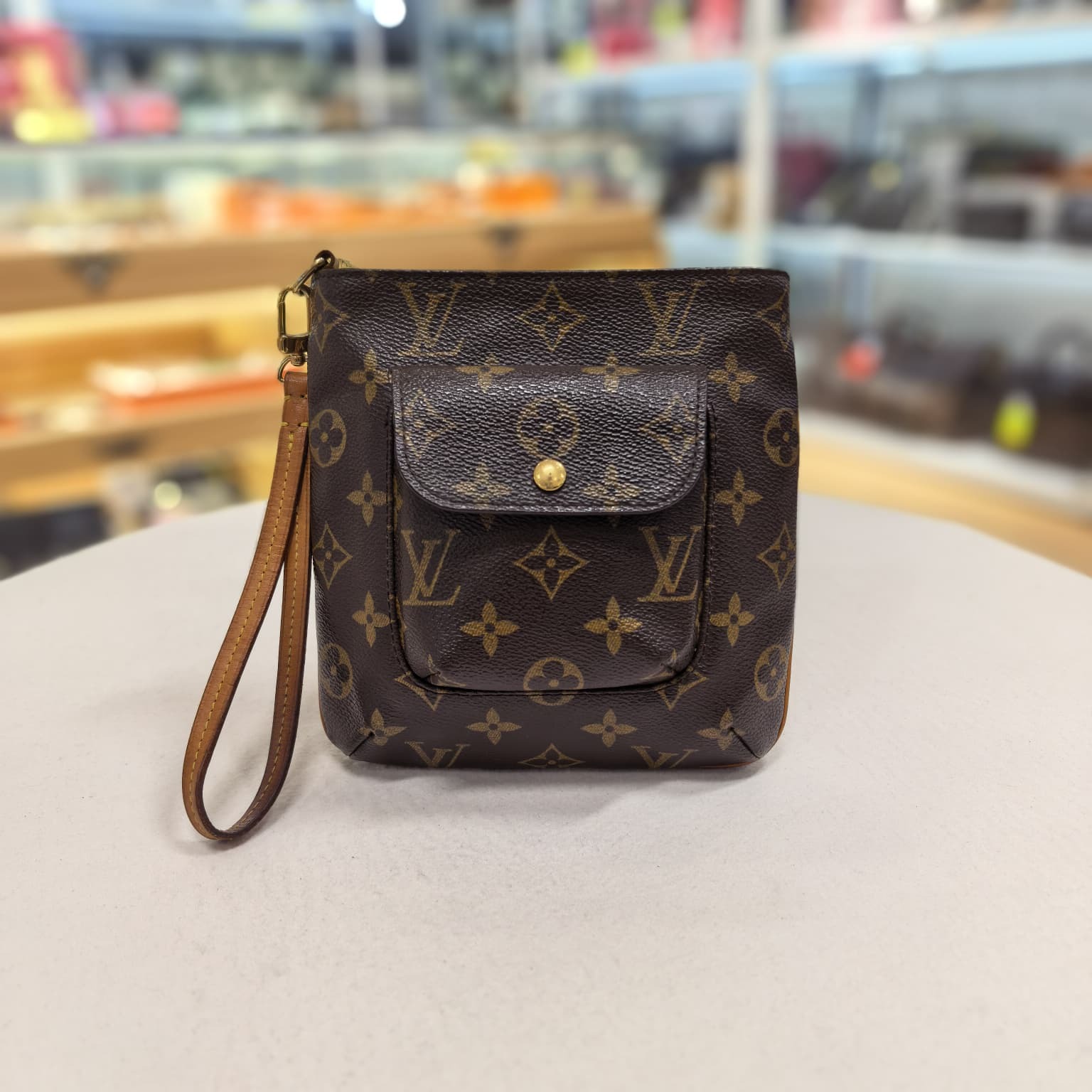 90%NEW USED LV手拿包/腕帶包/豆腐包, Monogram Particion, 啡色帆布老花,  #香榭站正品