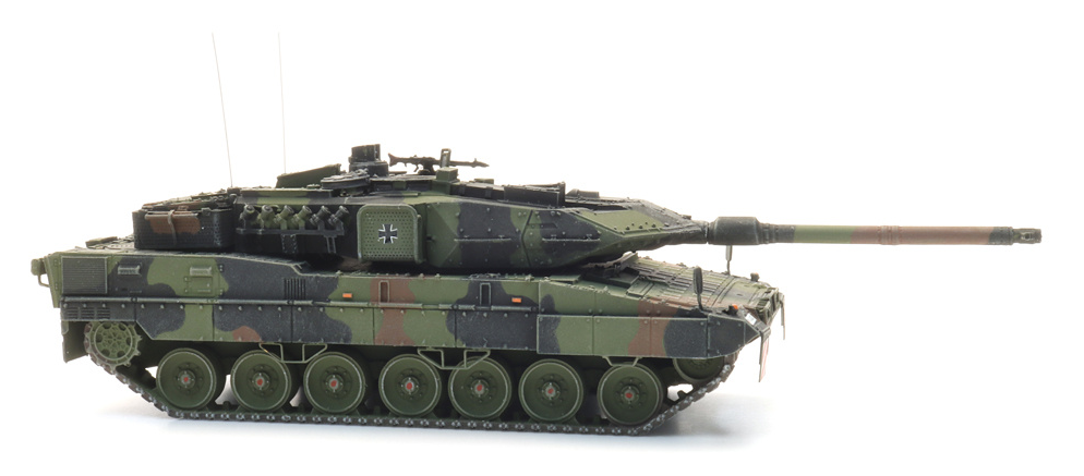 Artitec 6870670 HO Scale Bundeswehr Leopard 2A7V Flecktarnung