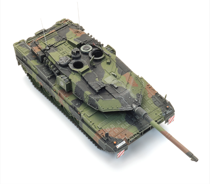Artitec 6870670 HO Scale Bundeswehr Leopard 2A7V Flecktarnung