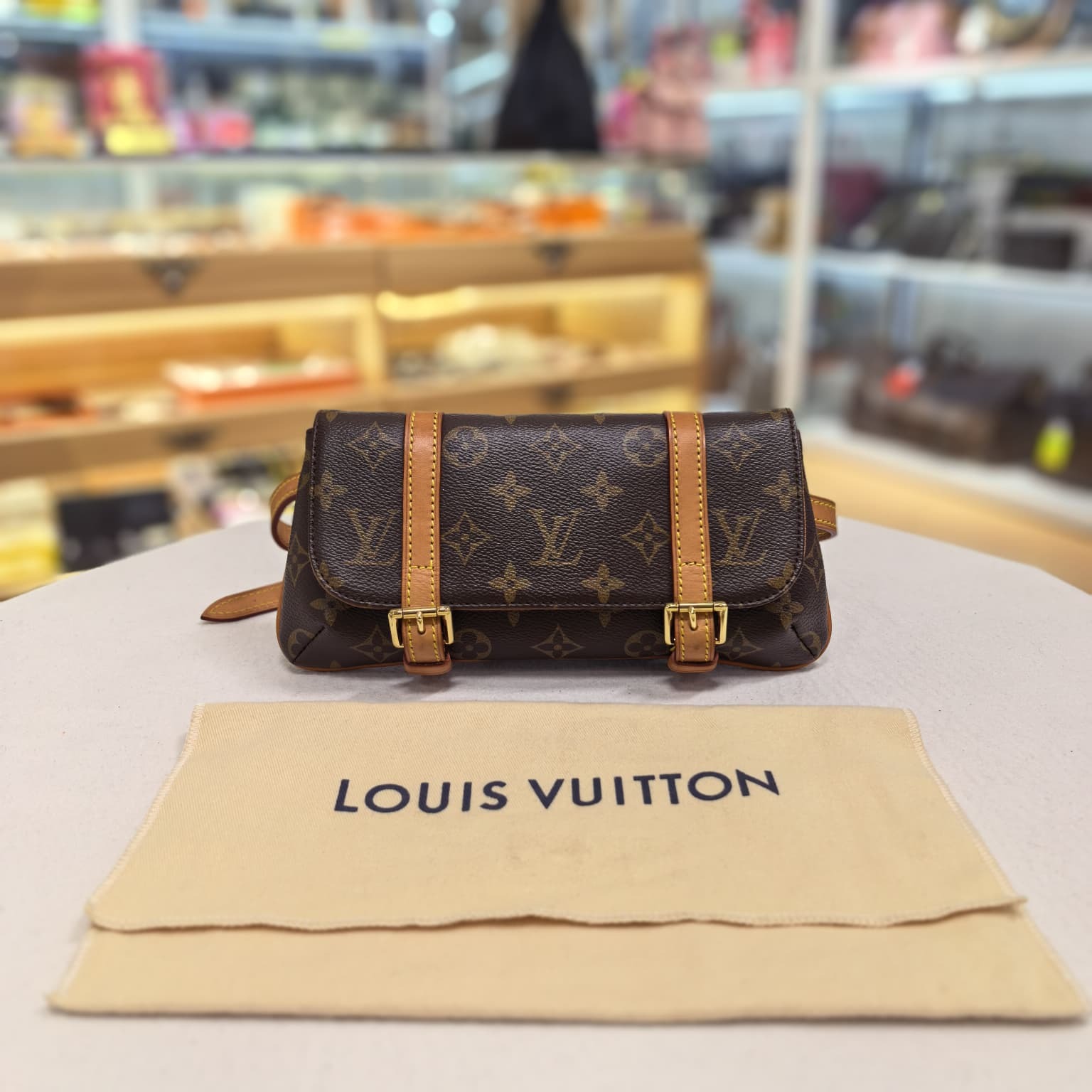 95%NEW USED LV腰包, M51159,復古老花雙扣, Louis Vuitton Monogram, Pochette Marelle, #香榭站正品
