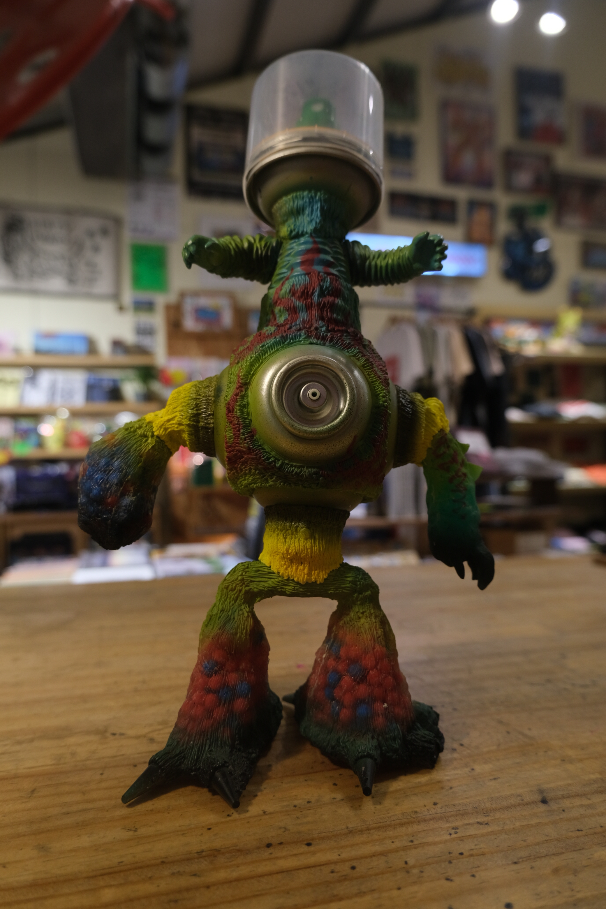Spray Paint Toy 沖繩藝術家 噴漆怪獸 12" #3