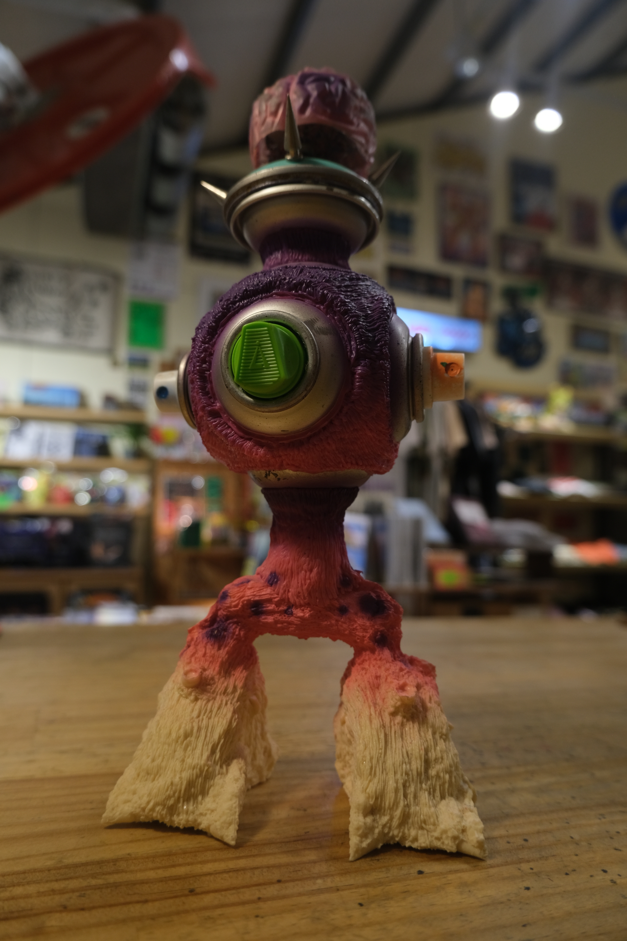 Spray Paint Toy 沖繩藝術家 噴漆怪獸 12" #5
