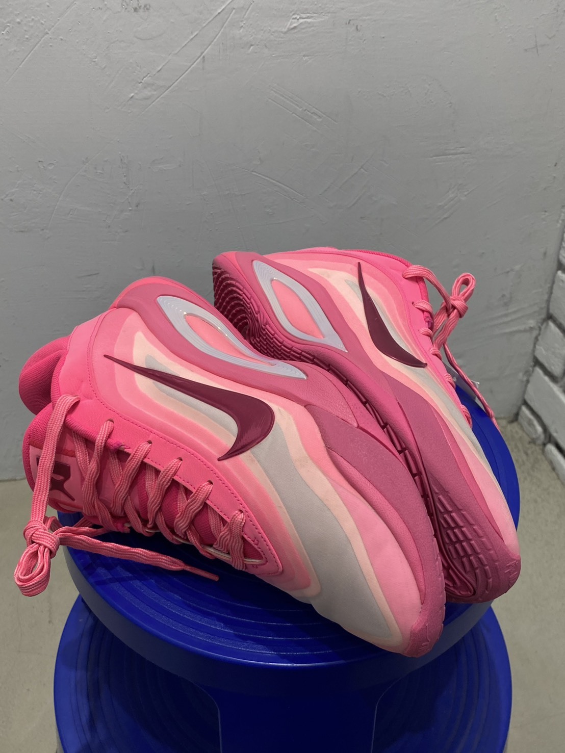 男生US10/28CM [二手商品不退換] A'ja Wilson 首發色 男女鞋 NIKE W  A ONE PINK AURA 粉色 籃球鞋 實戰鞋【FZ8606-601】PINKS