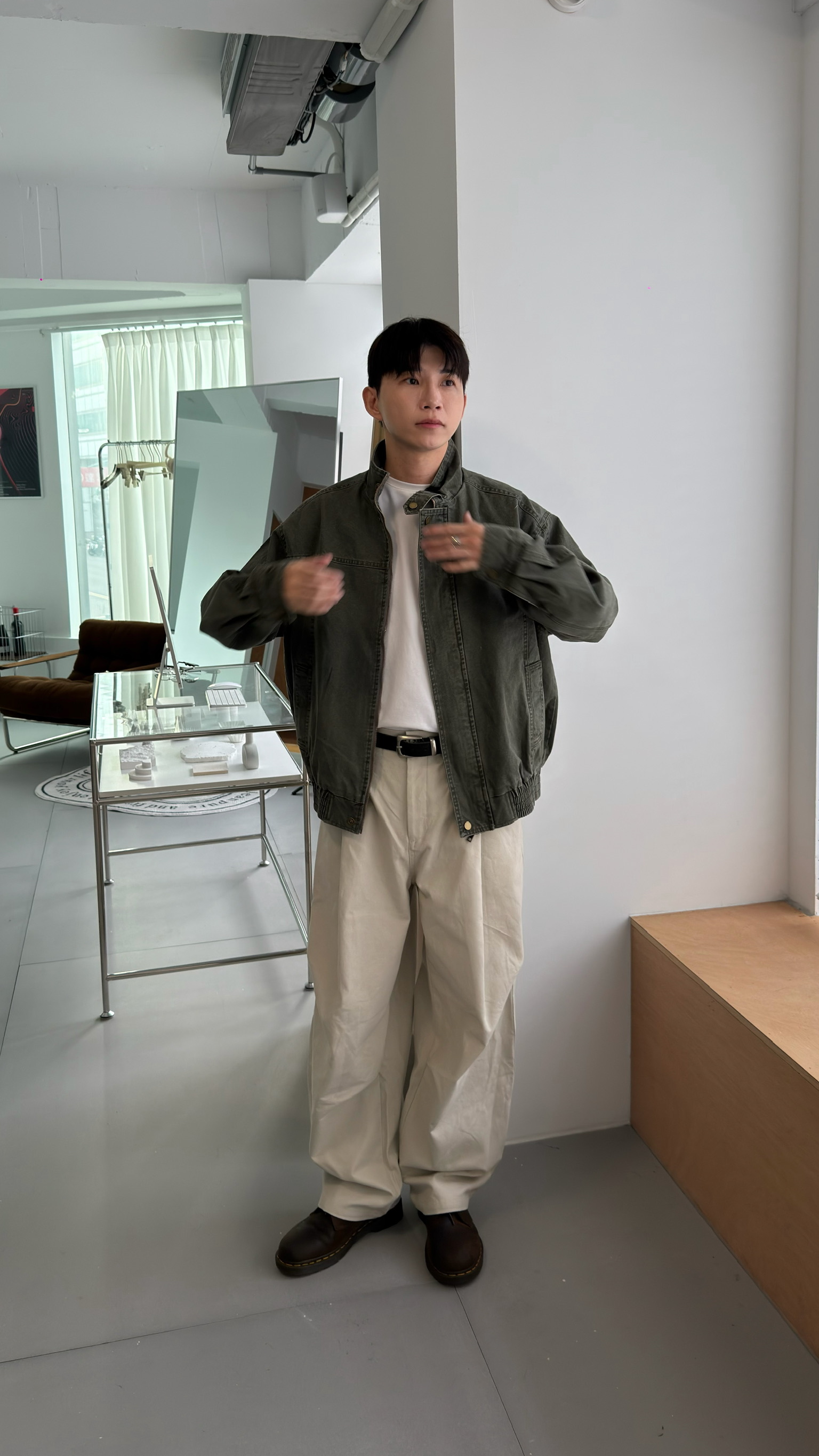 降落傘斜紋褲（奶油色）