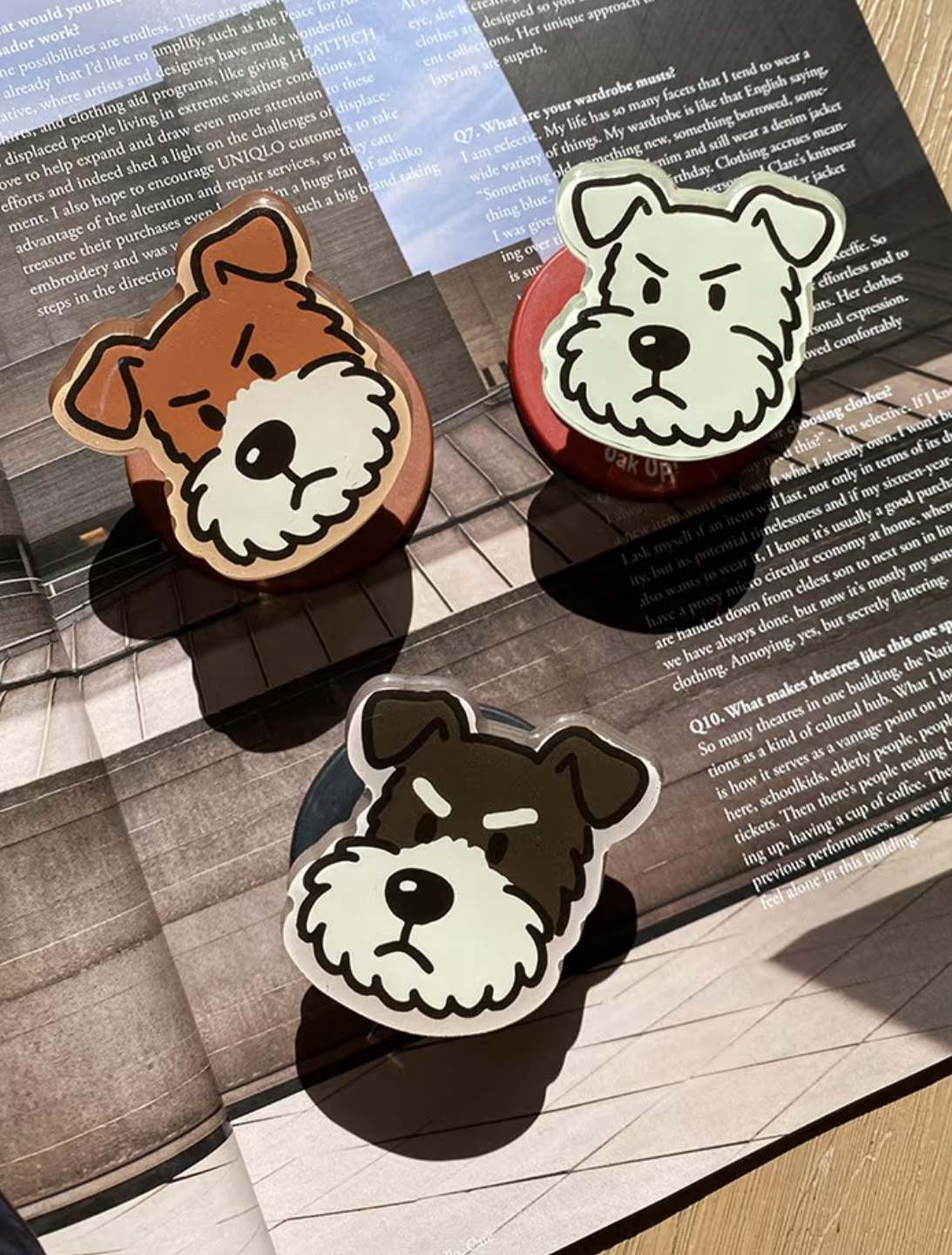 雪納瑞-紳士小鬍子氣囊手機支架（3colors）