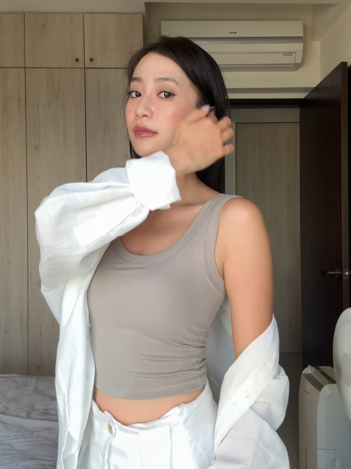 (預購)#RB05 可以外穿的短版無痕內衣背心(卡其L)#貼身衣物不退不換